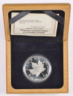 5 Dollars, 1998, 10 Jahre Maple Leaf, 1 oz, in Kapsel, mit Originaletui, leicht angelaufen, PP.