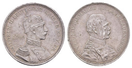 Preußen, Wilhelm II., Silbermedaille (18,81 g, 33,4 mm), 1894, von L. Chr. Lauer (Nürnberg), auf die Versöhnung des Kaisers mit Otto von Bismarck. Av....