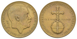 Bronzemedaille (18,44 g, 35,9 mm), 1938, von Hanisch-Concée, auf das Großdeutsche Reich und den Anschluss Österreichs. Av.: Büste Hilters nach rechts....