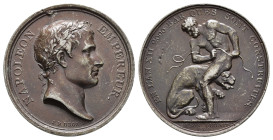 Frankreich, Paris, Napoleon Bonaparte, Bronzemedaille (33,01 g, 40 mm), 1804, von Droz und Denon, auf den Bau von 2000 Schiffen. Rf., Kr., ss.