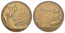 Belgien, Bronzemedaille (107g, 75,3mm), 1918, von Josue Dupon, auf die Rückeroberung Lüttichs. Av.: Löwe auf Kanone vor Stadt. Rev.: Nackte gefesselte...