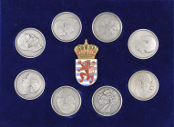 LUXEMBURG, Set aus 8 Silbermedaillen (je ca. 24,9g, 37mm), 1982, von Julien und Nina Lefevre, auf die Herrscherfamilie des Großherzogtums, in Original...