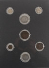 FINNLAND, 1865-1991, interessante Sammlung von Umlauf und Gedenkmünzen im Album. Erhaltung unterschiedlich. Insgesamt 77 Stück.