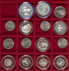 RUSSLAND, Lot bestehend aus 9 Silberrubeln von 1993, 1995, sowie Serien von 2002 und 2003. Zudem 6 Ausgaben aus Kupfer-Nickel.