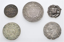 SCHWEIZ, kleines Lot mit 5 Münzen, dabei Solothurn mit einem Pfennig des 13. Jh., Zug 3 Kreuzer 1604, Obwalden 20 Kreuzer 1726, Schaffhausen Groschen ...