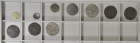 SCHWEIZ, ST. GALLEN, 18. und 19. Jh., kleines Lot mit einem Pfennig, einem Kreuzer, je einem 1/4 und 1/2 Batzen sowie mehreren 1 Batzen Stücken. Insge...