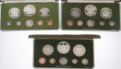 TRINIDAD UND TOBAGO, 1975-1982, Lot bestehend aus 9 Münzsätzen der Franklin Mint sowie zwei Gedenkmünzen zu 10 Dollars, Münzen jeweils eingeschweißt, ...
