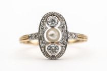Art decó Diamanten Perl Ring, 585 Gold, bicolor, 16 Rosen- und Altschliff Diamanten von zus. ca. 0,35 ct und 1 Naturperle, RW 58, ca. 2,66g.