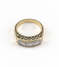 Brillanten Ring, 585 Gelbgold, vier Brillanten von zus. ca. 0,40ct., RW 56, ca. 4,31g.