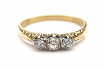 Diamanten Ring, 585 Gold, 3 Altschliff Diamanten von zus. ca. 0,4 ct, RW 55, ca. 2,74g.