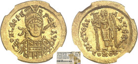 LÉON I (457-474)
Solidus : Victoire debout à gauche tenant une longue croix
CONOB S - SUP 59 (SUP)
Rare ! - NGC Ch AU, infime graffito


SM 2140...