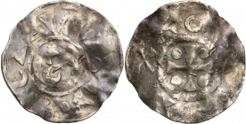 Netherlands, Utrecht. Otto III (983-1002). Denar 
Aw.: Omega, legenda otokowaRw.: Krzyż z kulkami w polachGięty egzemplarz. Rzadsza moneta.
Waga/Wei...