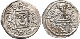 Boleslaw IV Kedzierzawy (1146-1173). Denar 1146-1157 
Aw: Książę z mieczem na kolanach siedzący na tronie na wprostRw: Głowa w prostokątnej ramceBard...