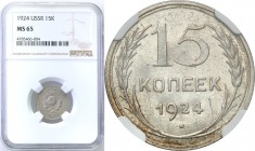 Russia. ZSRR. 15 Kopek (kopeck) 1924 NGC MS65 
Idealnie zachowana moneta. Połysk, delikatna patyna.
Waga/Weight: Metal: Średnica/diameter: 
Stan za...