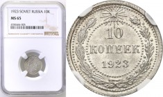 Russia. ZSRR. 10 Kopek (kopeck) 1923 NGC MS65 
Wysoka nota gradingowa.Idealnie zachowana moneta. Połysk, delikatna patyna
Waga/Weight: Metal: Średni...