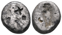 GREEK COINS ACHAEMENID EMPIRE.Time of Darios I to Xerxes II.(485-420 BC).Sardes.Siglos. Obv : Persian king in kneeling-running stance right, holding s...