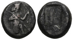 GREEK COINS ACHAEMENID EMPIRE.Time of Darios I to Xerxes II.(485-420 BC).Sardes.Siglos. Obv : Persian king in kneeling-running stance right, holding s...