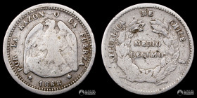 Chile, Santiago. ½ Decimo "Pechugon". 1866. Variante sin estrella.