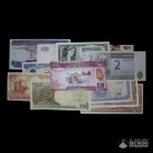 Lote de doce billetes mundiales a catalogar.