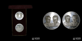 Chile. Pareja de medallas: Visita de William Clinton a Chile. 1998.