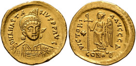 Anastasius I, 491-518. Solidus (Gold, 21 mm, 4.38 g, 6 h), Constantinopolis, 498-518. D N ANASTASIVS P P AVG Pearl-diademed, helmeted and cuirassed bu...