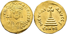 Tiberius II Constantine, 578-582. Solidus (Gold, 20 mm, 4.40 g, 6 h), Constantinopolis, 579-852. δ m TIb CONSTANT P P AVG Draped and cuirassed bust of...