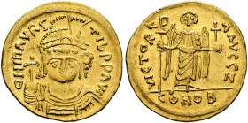 Maurice Tiberius, 582-602. Solidus (Gold, 21 mm, 4.50 g, 6 h), Constantinopolis, 583-601. O N mAVRC TIb P P AVC Draped and cuirassed bust of Maurice T...
