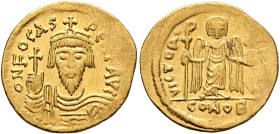 Phocas, 602-610. Solidus (Gold, 22 mm, 4.40 g, 7 h), Constantinopolis, 603-607. O N FOCAS PЄRP AVI Draped and cuirassed bust of Phocas facing, wearing...