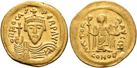 Phocas, 602-610. Solidus (Gold, 21 mm, 4.30 g, 6 h), Constantinopolis, 603-607. O N FOCAS PЄRP AVI Draped and cuirassed bust of Phocas facing, wearing...