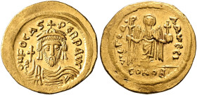 Phocas, 602-610. Solidus (Gold, 21 mm, 4.27 g, 6 h), Constantinopolis, 603-607. O N FOCAS PЄRP AVI Draped and cuirassed bust of Phocas facing, wearing...