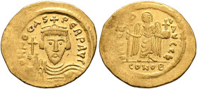 Phocas, 602-610. Solidus (Gold, 22 mm, 4.43 g, 6 h), Constantinopolis, 603-607. O N FOCAS PЄRP AVI Draped and cuirassed bust of Phocas facing, wearing...
