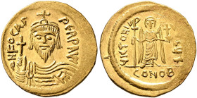 Phocas, 602-610. Solidus (Gold, 21 mm, 4.45 g, 6 h), Constantinopolis, 607-610. δ N FOCAS PЄRP AVI Draped and cuirassed bust of Phocas facing, wearing...