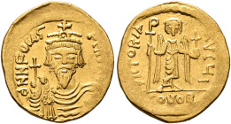 Phocas, 602-610. Solidus (Gold, 21 mm, 4.32 g, 6 h), Constantinopolis, 607-610. δ NN FOCAS PЄR[P AVI] Draped and cuirassed bust of Phocas facing, wear...