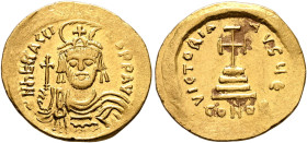 Heraclius, 610-641. Solidus (Gold, 21 mm, 4.33 g, 6 h), Constantinopolis, 610-613. [d] N hЄRACLIЧS P P AV Draped and cuirassed bust of Heraclius facin...