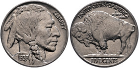 UNITED STATES. 1776-pres. Buffalo Nickel 1937 (Copper-Nickel, 21 mm, 5 g, 6 h), Philadelphia. LIBERTY / 1937 Composite profile of Oglala Sioux chief I...