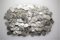 A lot containing 500 silver coins. All: Ottoman. Akces. Fine to very fine. LOT SOLD AS IS, NO RETURNS. 500 coins in lot.


From a European collecti...