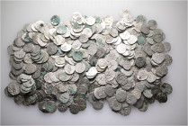 A lot containing 500 silver coins. All: Ottoman. Akces. Fine to very fine. LOT SOLD AS IS, NO RETURNS. 500 coins in lot.


From a European collecti...