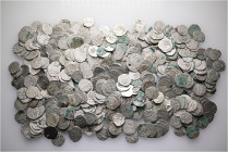 A lot containing 500 silver coins. All: Ottoman. Akces. Fine to very fine. LOT SOLD AS IS, NO RETURNS. 500 coins in lot.


From a European collecti...