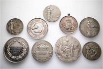 A lot containing 9 silver medals. All: World. Very fine to extremely fine. Total weight: 310 g. LOT SOLD AS IS, NO RETURNS. 9 medals in lot.