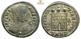 Licinius I AE Follis. Heraclea, AD 318-320. (3.44g, 19.4mm) IMP LICINIVS AVG, laureate and draped bust to right, holding sceptre and mappa / PROVIDENT...
