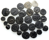 Lot of 26 unclassified See picture. LOT SOLD AS IS, NO RETURNS