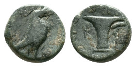 Aeolis, Kyme, AE, Circa 350-250 BC. Obv:NE, Eagle standing right. Rev: KY, One-handled cup left. Condition: Very Fine

Weight: 1,48 gr. Diameter: 10...
