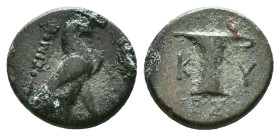 Aeolis, Kyme, AE, Circa 350-250 BC. Obv:NE, Eagle standing right. Rev: KY, One-handled cup left. Condition: Very Fine

Weight: 2,53 gr. Diameter: 14...