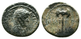 LYDIA. Thyateira. Nero (54-68). Ae Bronze, Obv: NEPΩN KΛAVΔIOC KAICAP CEBA. Draped bust right. Rev: ΘYATEIPHNΩN. Double axe. Reference : Condition: Ve...