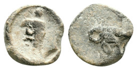 Byzantine Lead Seals. Circa 7th – 12th Century. Reference : Condition: Very Fine 

Weight: 1,92 gr. Diameter: 11,9 mm