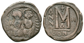 Justin II with Sophia (565-578 AD).Constantinople AE Follis Reference : Condition: Very Fine 

Weight: 14,5 gr. Diameter: 26,3 mm