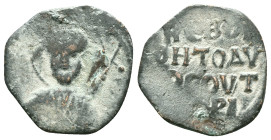 Antioch, Tancred, Æ Follis, first type, facing bust of St Peter (patron saint of Antioch), right hand raised in benediction, in left field Ο / ΠΕ, rev...