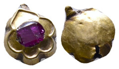 Roman Gold Pendant AU 1st - 3rd century AD Reference: Condition: Very Fine

Weight: 1,25 gr. Diameter: 11,9 mm