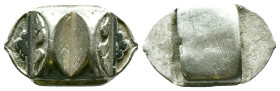 Ancient Roman Silver Belt Buckle, AR Reference: Condition: Very Fine

Weight: 6,02 gr. Diameter: 22,1 mm