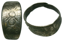 Silver Ring AR , Circa 10th-12th Century AD Reference : Condition: Very Fine

Weight: 3,37 gr. Diameter: 19,6 mm